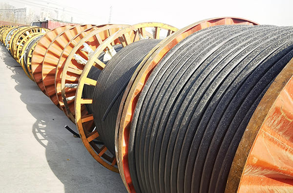 电力电缆